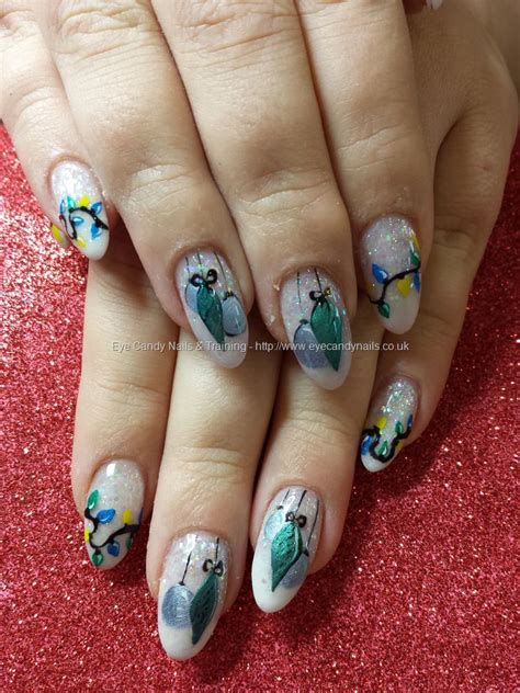 eye candy nails training christmas lights  bauble freehand nail art  elaine moore