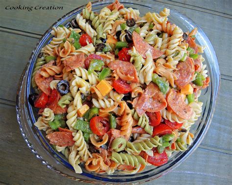 Cooking Creation Italian Pasta Salad With Pepperoni And Red Wine Vinaigrette