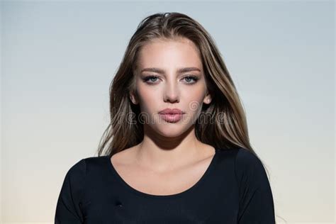 Sensual Fashion Woman Face Close Up Beauty Portrait Of Young Woman Stock Image Image Of