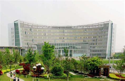 The international science and technology center (istc) is an intergovernmental organization connecting scientists from kazakhstan, armenia, tajikistan, kyrgyzstan, and georgia with their peers. Jiangsu University of Technology | ISAC Teach in China Program