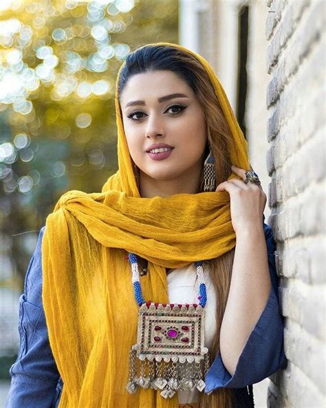 Pin By Joanne Hope On Iranian Beauty Persian Women Iranian Women Fashion Iranian Beauty