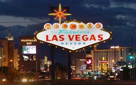 Las Vegas Neon Signs City Wallpapers Hd Desktop And