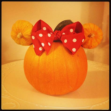 Minnie Mouse Pumpkin Disney Diy Crafts Disney Crafts Minnie Mouse