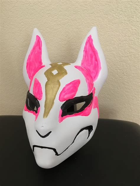That is made evident by the rise within the variety of hispanic college students making use of for faculty scholarships and grants. 3D Printable Fortnite Kitsune Drift Mask by Tanya Wiesner