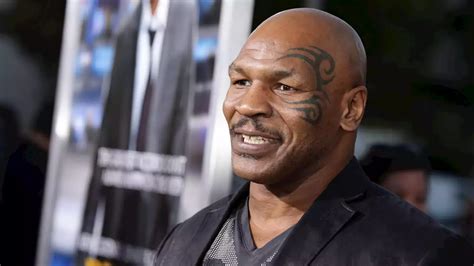 Mike Tyson Wont Face Charges After Video Shows Him Punching Man On