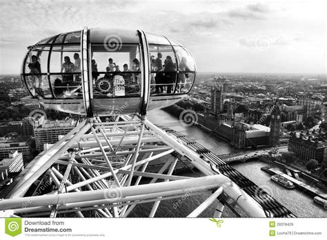 London Eye Editorial Stock Image Image Of Capsules Attraction 28318429