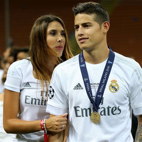 Jun 08, 2021 · daniela ospina decidió hablar sobre su relación actual con james rodríguez como muchos saben, fue la esposa de james rodríguez con quien tuvo a su pequeña hija salomé. El futbolista James Rodríguez y Daniela Ospina anuncian su ...