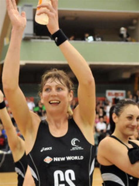 Netball Van Dyk Hits 100 Percent With Perfect Timing Otago Daily