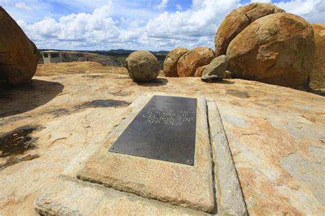 Gordon le sueur, cecil rhodes the man and his work (2009), pg. Cecil Rhodes' Grave in Zimbabwe Has Become an Awkward ...