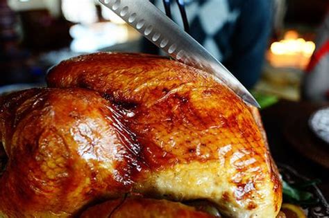 Once the cornbread is baked, drummond cubes it up and then gets going on her dressing ingredients. Ree Drummond Recipes Baked Turkey - Best Roasted Thanksgiving Turkey Recipe How To Make Roasted ...