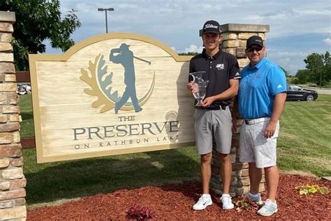 ruthey charges back in final round wins 2022 southeast iowa amateur iowa golf association