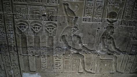 Templo De Dendera O Templo De Hathor Egipto Dendera Denderah Es Una