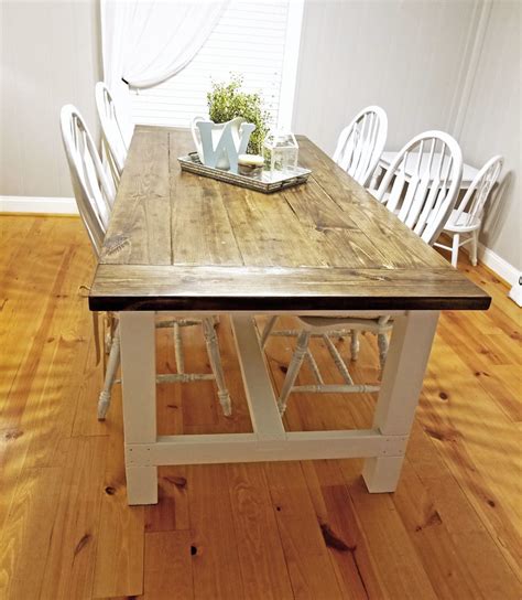 Ana white used 2×4′s for her legs, but jesse and i decided we liked the look of chunkier 4×4 legs instead. Ana White | My Ana white farmhouse table - DIY Projects