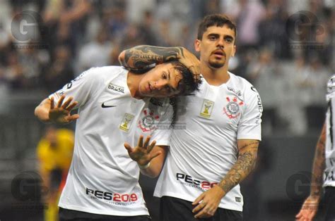 Campeonato brasileño de fútbol 2018 (es); CAMPEONATO BRASILEIRO 2018: CORINTHIANS X VASCO ...