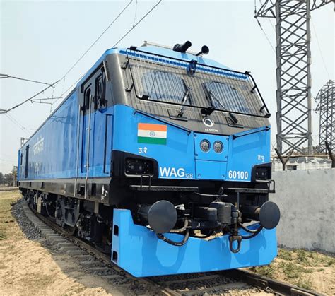 Alstom delivers the 100th electric locomotive of 12,000 HP to Indian ...