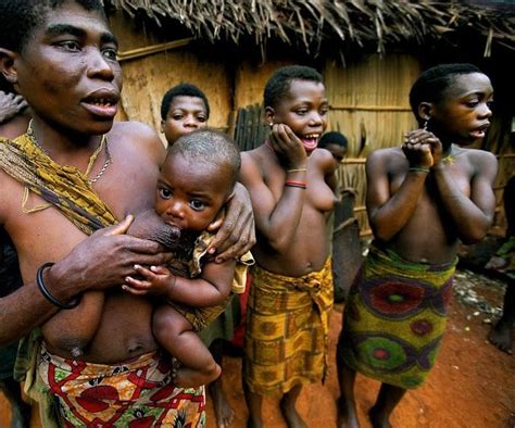 Image Result For Baka Pygmies Black Women Breastfeed African People African Rainforest