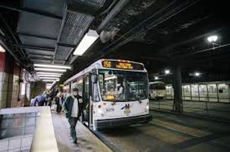 Nj Transits 126 Bus Out Of Port Authority Terminal To Hoboken To Use Touchless Boarding