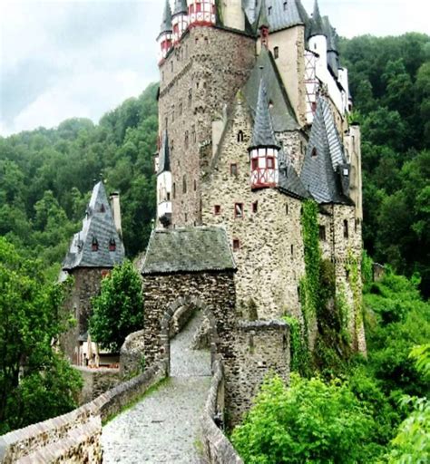20 Unique Fascinating Castles In The World · Inspired Luv