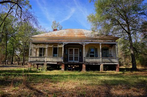 Abandoned Alabama Home Gets Another Chance At Life The Forgotten South