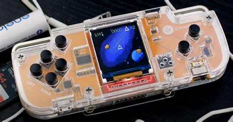 This Kit Lets Kids Build Their Own Retro Game Console While Learning