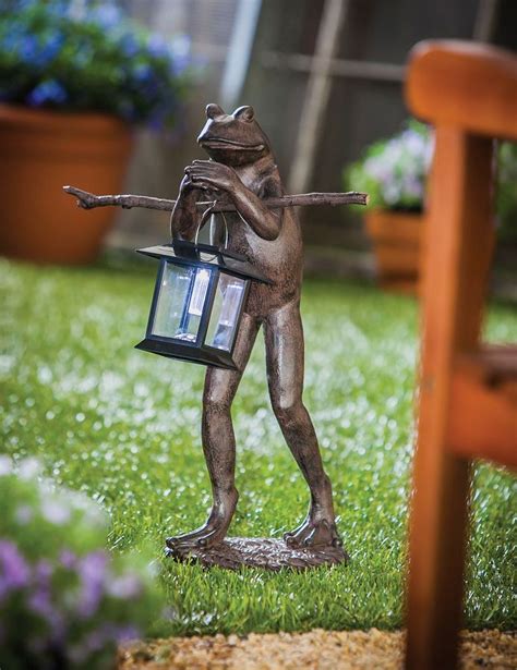 Frog Solar Lantern Outdoor Decoration Garden Deck Patio Yard Decor