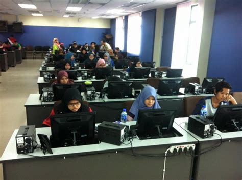 It was formerly known as institut teknologi tun hussein onn (ittho) and kolej universiti teknologi tun hussein onn (kuittho). Universiti Tun Hussein Onn Malaysia (UTHM) - University List