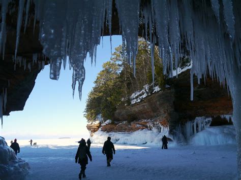 The Ice Caves Of Apostle Islands National Lakeshore Lake Superior Magazine