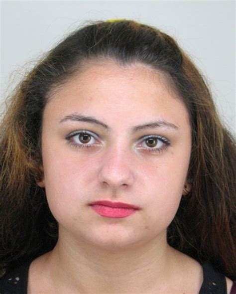 Růžové vlasy jsou minulostí, chce zpátky svoji blond. Polícia žiada o vašu pomoc: Dievča (17) na FOTO je ...