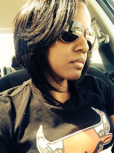 Bob hair cut is the cutest yet hottest trend of these days. Sew In Bob weave with minimum leave out | Sew in wig ...