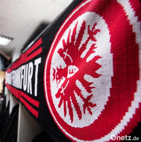 Datenklau: Oberpfälzer klagen gegen Eintracht Frankfurt ...