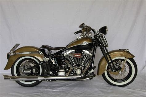 Are vintage looking motorcycles or scooters better than modern looking ones in terms of style and appearance? Vintage looking Retro Harley Road King | Motorcycle bike ...