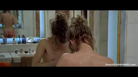 Julie Christie Nude In Bathroom Dont Look Now