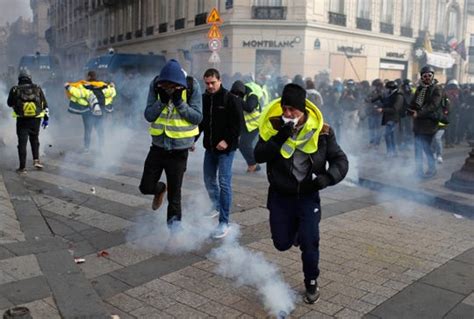 Paris Yellow Vest Protest Bring Rioting Police Tear Gas In France