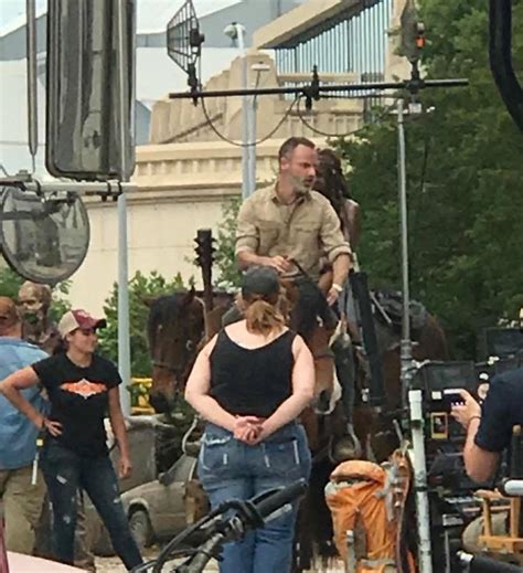 Rick Grimes Andrew Lincoln On Twitter Andy On Set Of Twd Season 9 In Atlanta Ga On