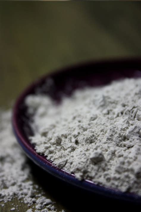 4 Ways I Use Bentonite Clay On My Kids Growing Up Herbal