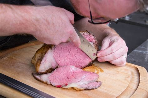 Prime rib should rest for about 30 minutes after cooking to relax the proteins and evenly distribute juices. What Vegetable To Serve With Prime Rib / The primal ribs are usually nine in number and the ...