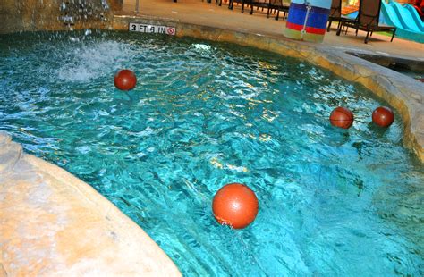 Soaring Eagle Waterpark And Hotel Relax In Our Hot Tub Or Shoot