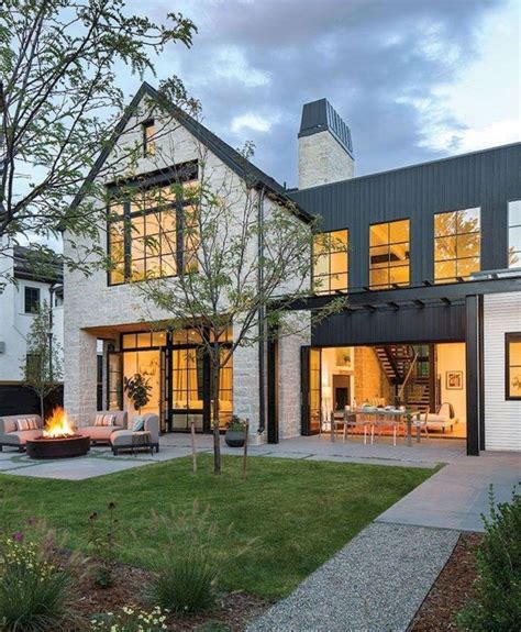 70 Stunning Farmhouse Exterior Design Ideas 43 Modern