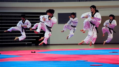 El Club Hankuk De Taekwondo Cómo Un Buen Ambiente Forja Una Medalla