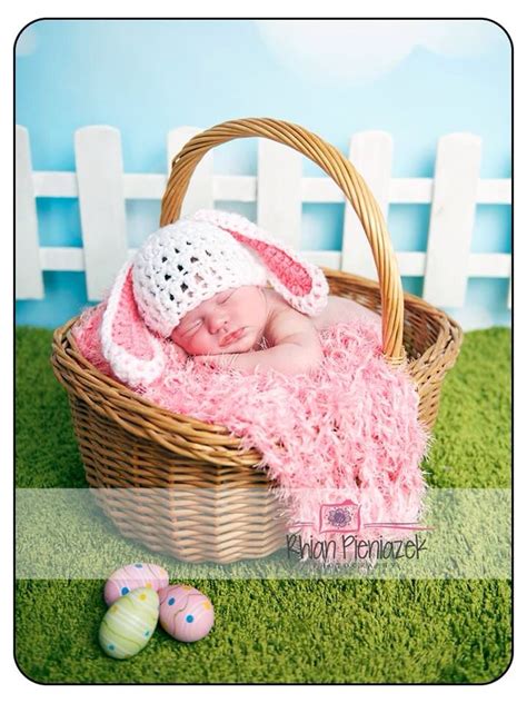 Newborn Easter Bunny Rhian Pieniazek Photography Easter Mini