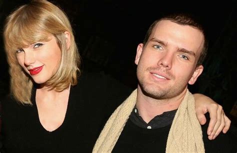 Taylor Swifts Brother Austin Swift Joins ‘pretty Little Liars Stars