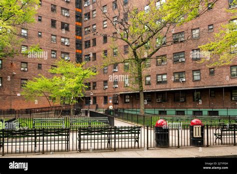 The Nycha Elliot Houses Complex Of Apartments In Chelsea In New York On