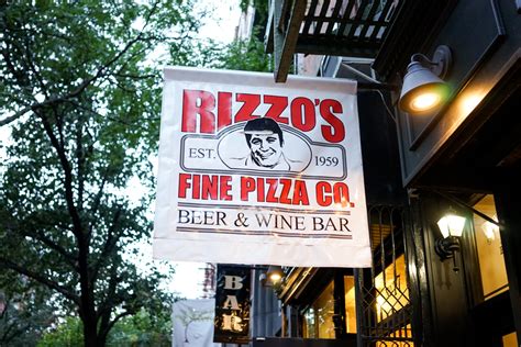 Über eine sippe, die sich die tasche volllügt. Legacy, Adaptation, and Pizza :: Rizzo's of New York - The ...