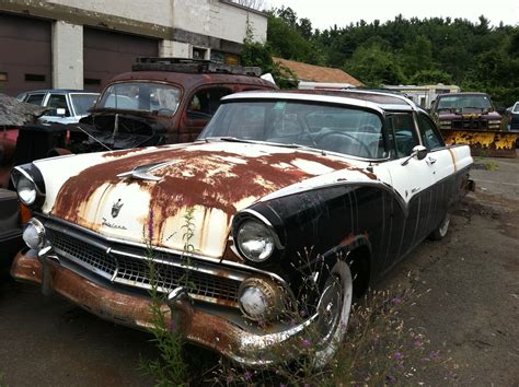 Crown Victoria Ford Vicky Rat Rod Cars Car Find Abandoned Cars