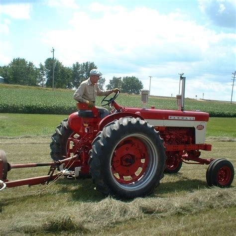 Pin By Mike On International Harvester Classic Tractor Tractors