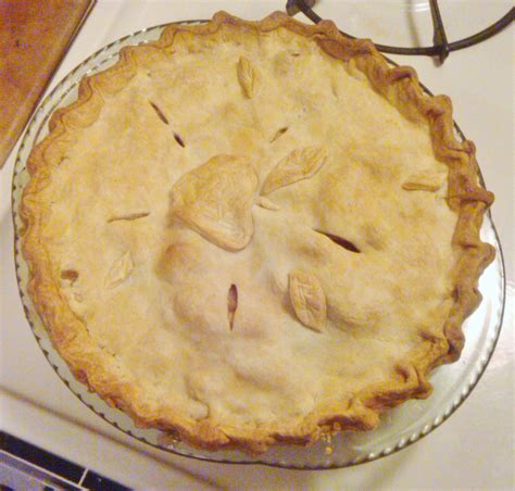 It is different that ordinary apple pie, the fresh apples are placed in the crust, covered in a lattice top and smothered in a decadent sauce. Homemade apple pie with apple design like Grandma's. Yes ...