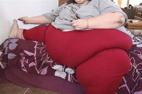 Obese Model Bids To Become Fattest Woman Ever Mirror Online