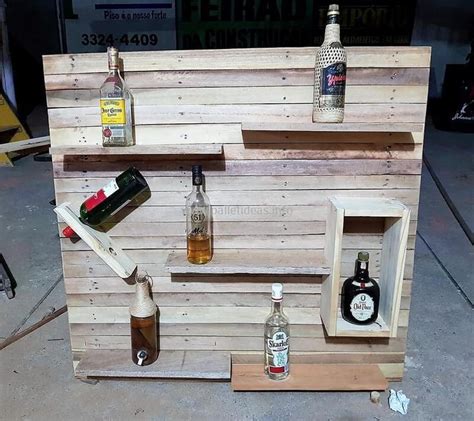 Pallet Wall Bar Idea Recliamed Wood Recycled Pallets Pallet Shelves