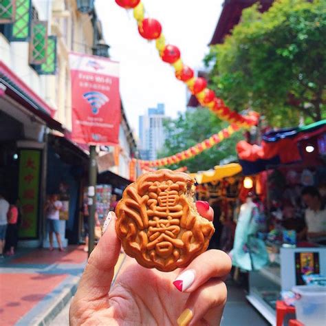 Instagrammer Shares Adventures Through The Tasty Treats She Eats Around