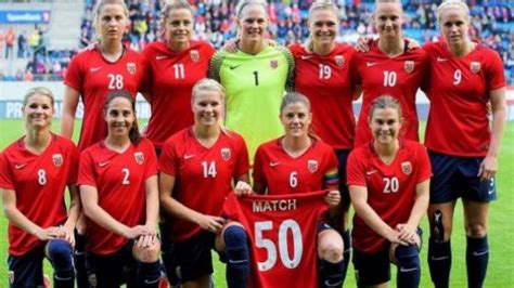 Norway Mens Football Team Takes Pay Cut So Womens Side Earns The Same Euronews